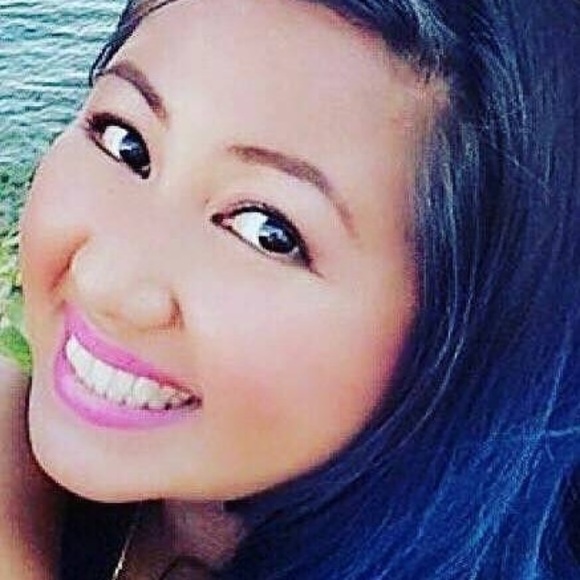 Meet your Posher, Michelle - Picture 1 of 1